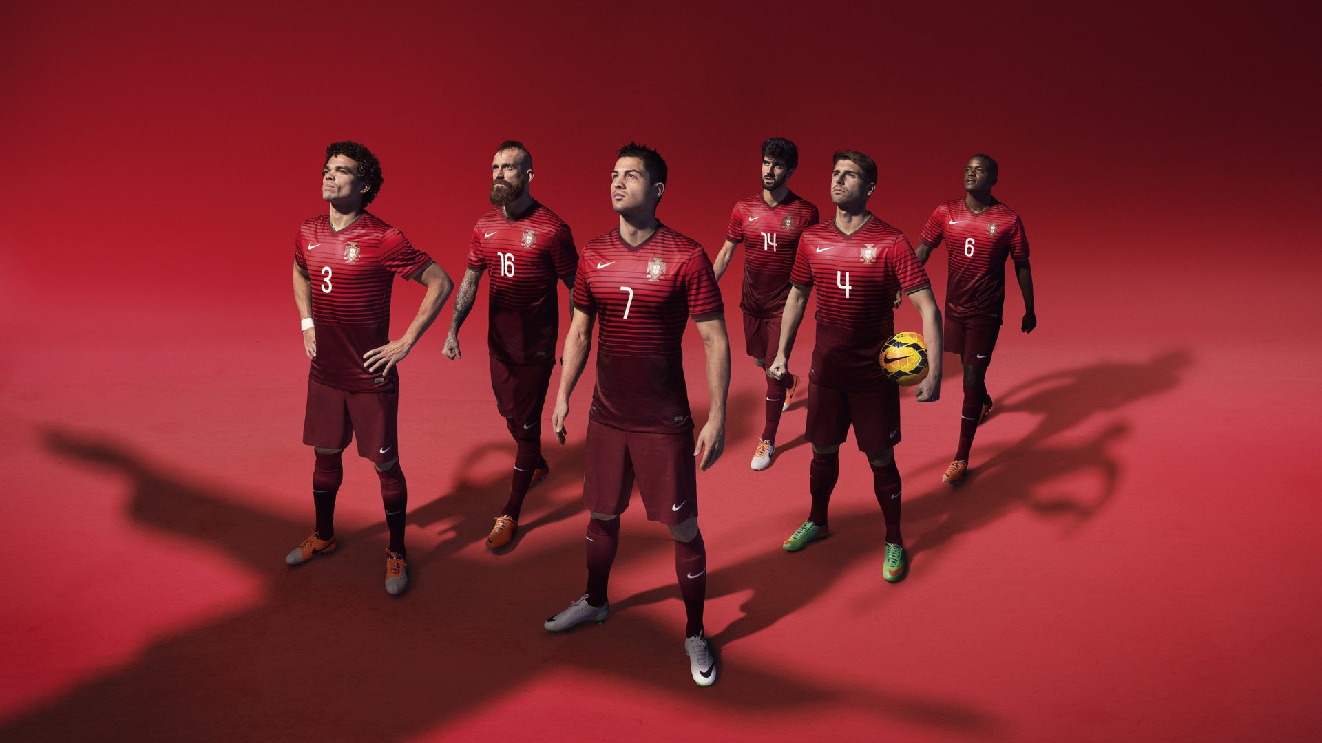 年度焦点之战之夜,武切维奇压力下完成爆发