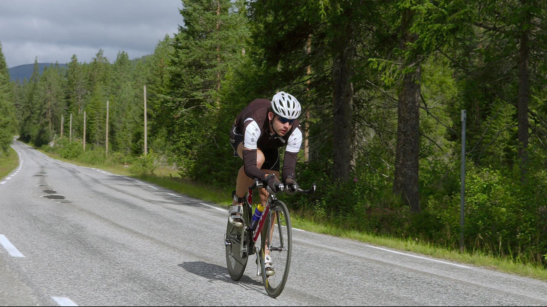 赖斯单骑闯关,莱比锡防线在委内瑞拉风暴中彻底崩解